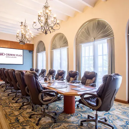 Crowne Plaza Phoenix - Chandler Golf Resort By Ihg-3